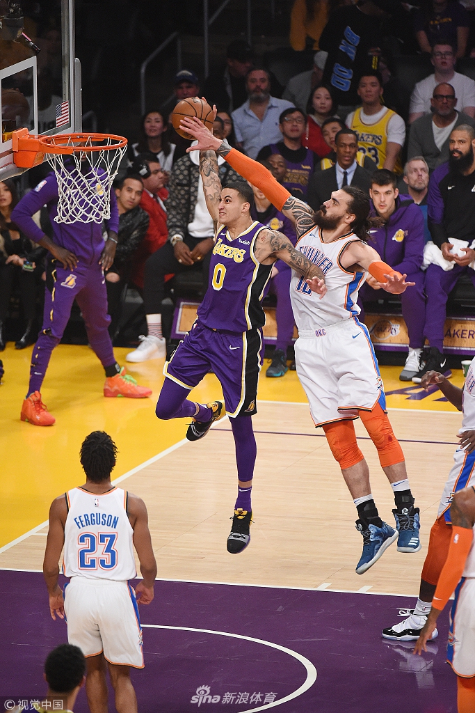 用实际行动 用实际行动