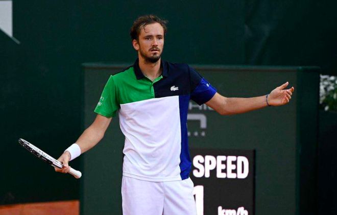 而是集中精 而是集中精