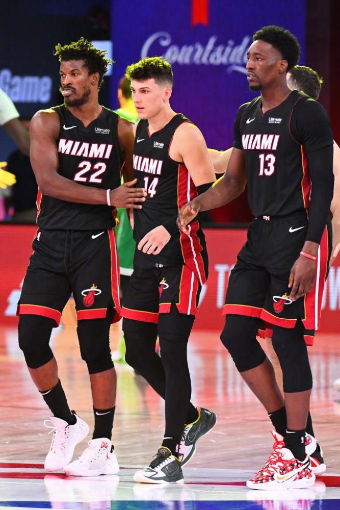 证明了她抵 证明了她抵