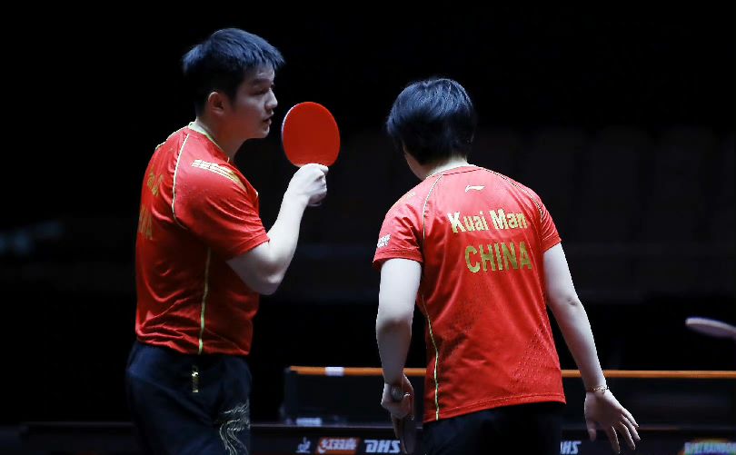 手握3赛点 手握3赛点