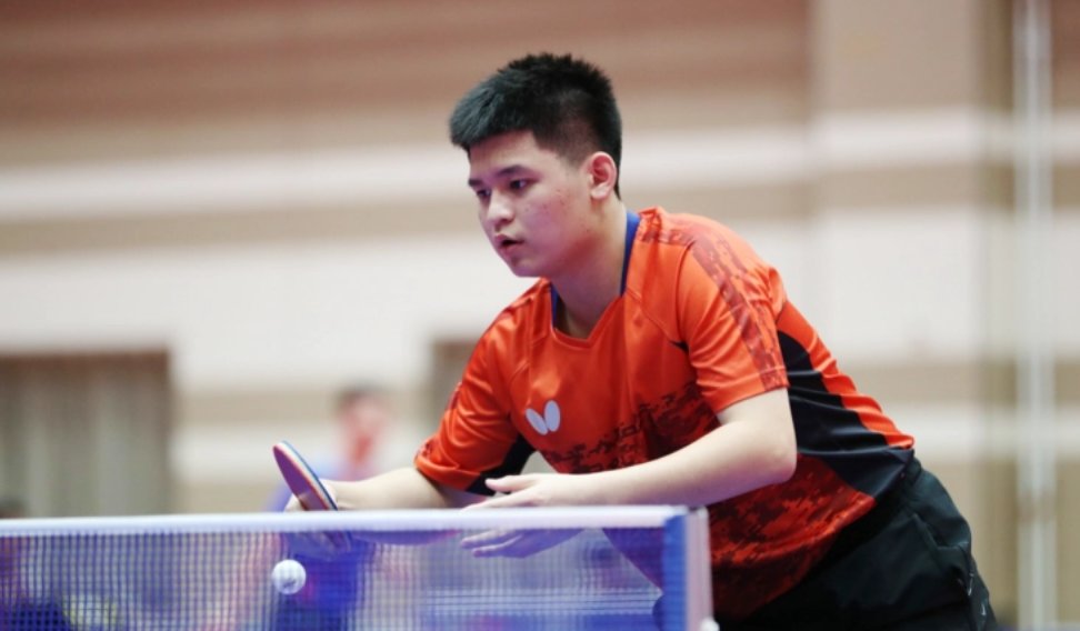 他在对阵马 他在对阵马