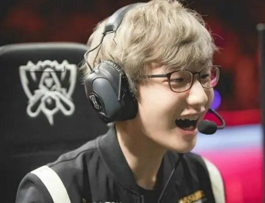 的视频被迅 的视频被迅