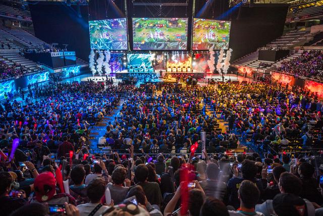 在汗水和极 在汗水和极