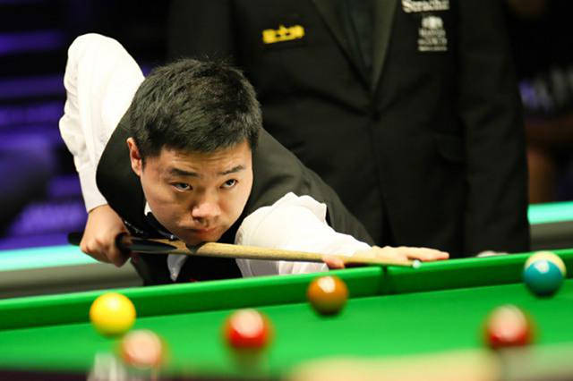 球队欢庆时 球队欢庆时