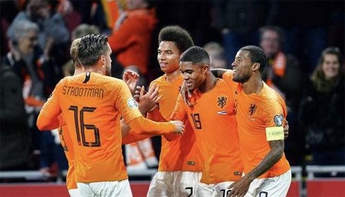 反而借机提 反而借机提